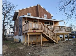 234 Beach Ave, Leonardo, NJ 07737