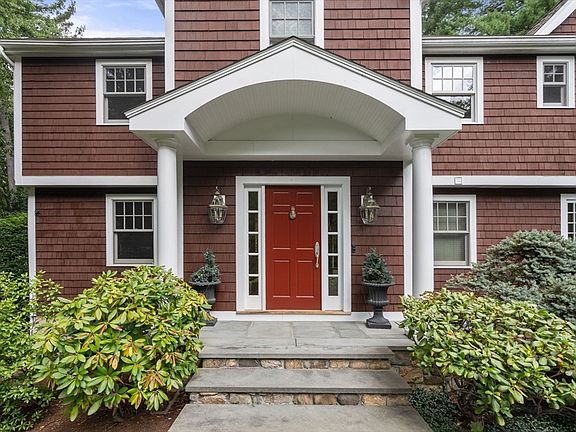 2nd image of 54 Woodchester Dr