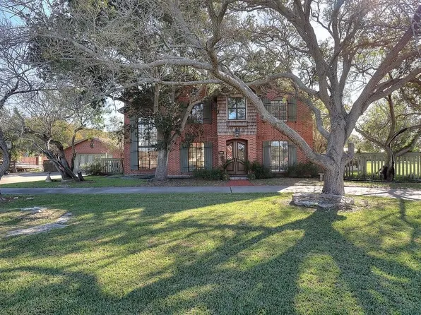 3417 Newcastle Dr, Corpus Christi, TX 78418