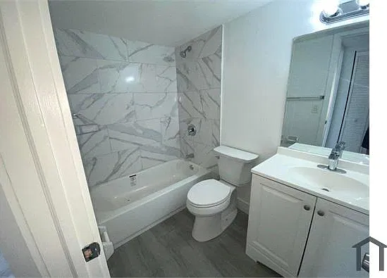 2 bed, 864 sqft, $2,250 — Photo 2