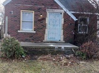 15300 Faircrest St, Detroit, MI 48205