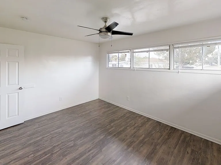 5102 Ewing St — Photo 9