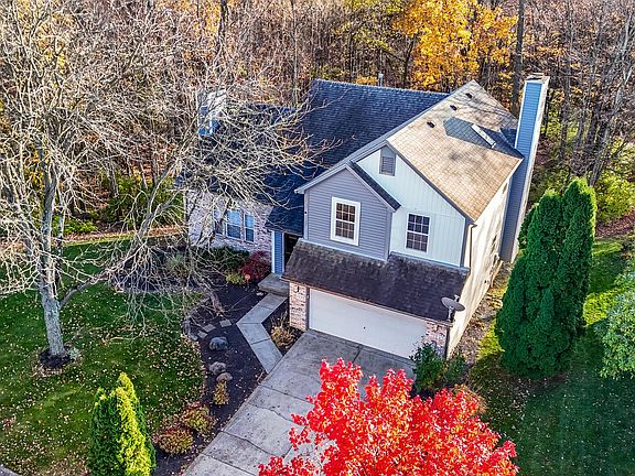 3rd image of 123 Hawthorn Blvd
