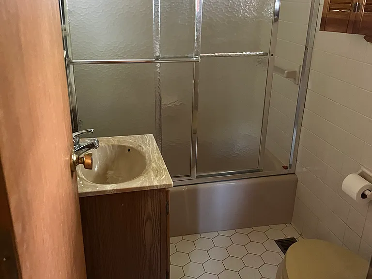 3002 Butternut Dr — Photo 7