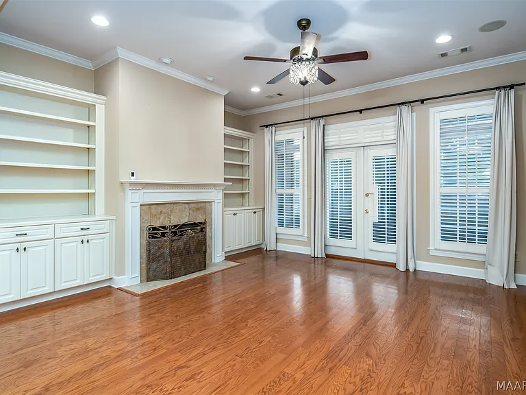 2230 Wyndgate Dr — Photo 9