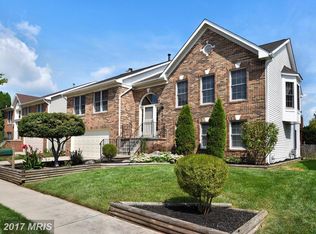 1015 Chinaberry Dr, Frederick, MD 21703