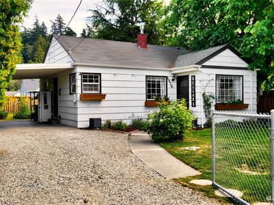 1426 S 6th St, Mount Vernon, WA, 98273