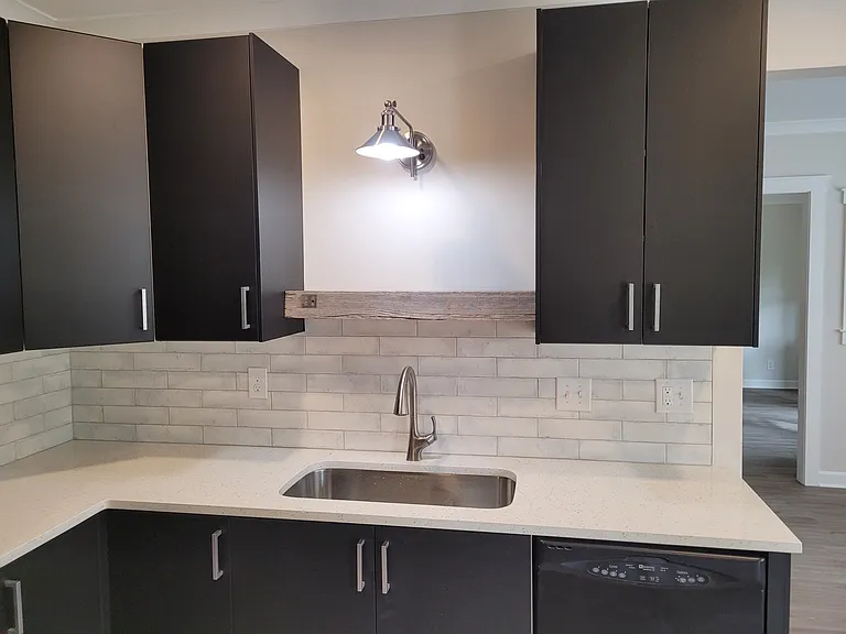 1436 Pecan Trees Dr — Photo 5