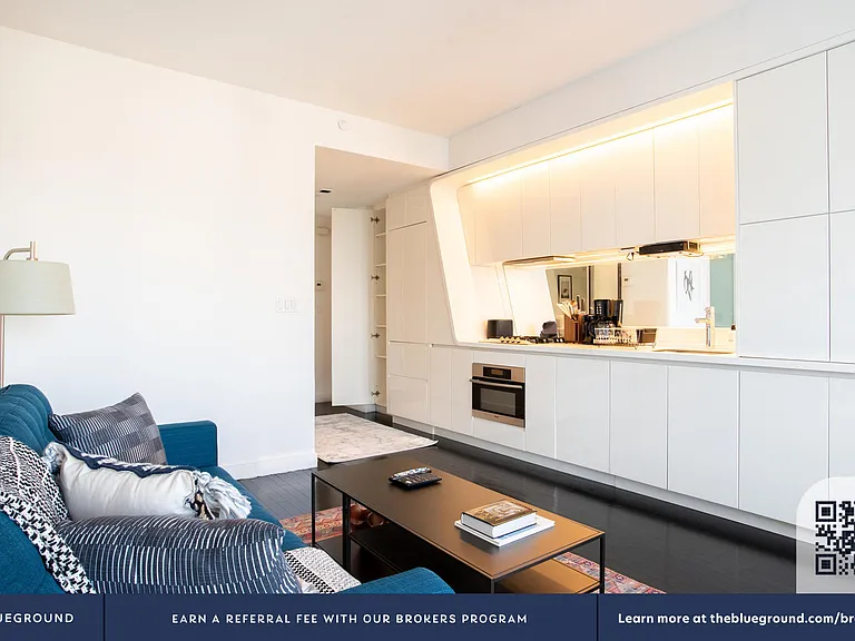 123 Washington St #29D — Photo 8