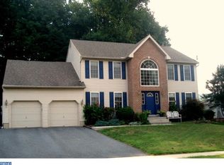 4342 Hillside Rd, Reading, PA 19606