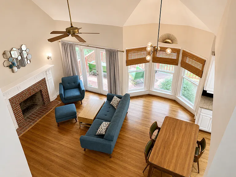 223 Deer Spring Ln — Photo 24