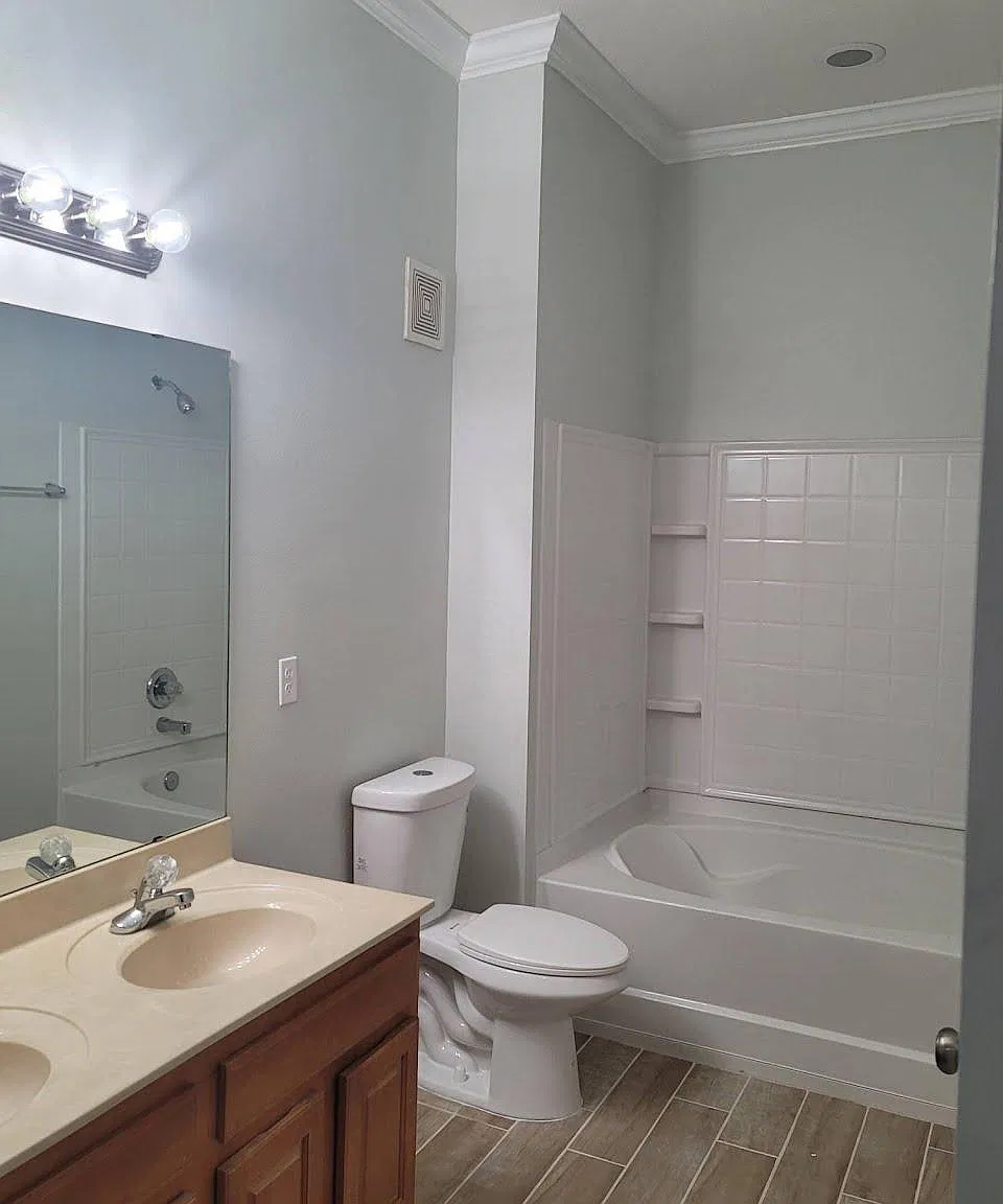 4 bed, 1700 sqft, $2,350 — Photo 1