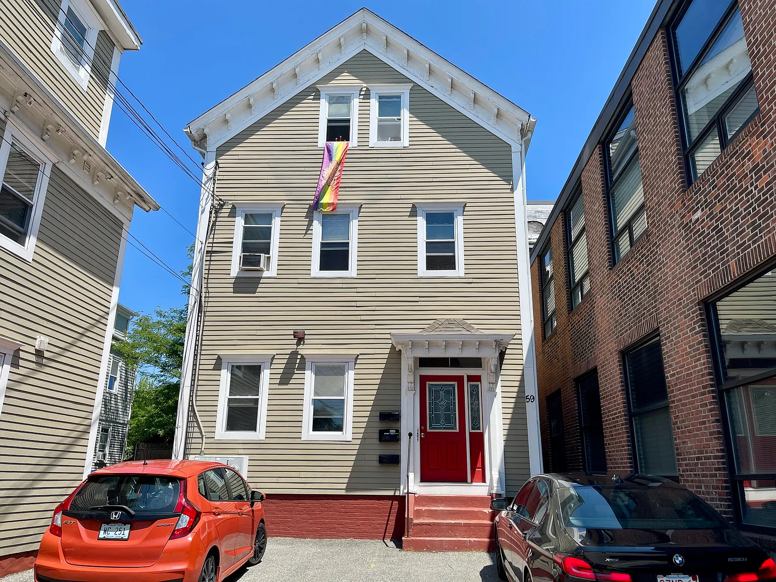 61 Hope St — Photo 1