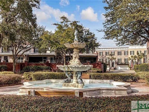 numerous fountains scattered around the common property