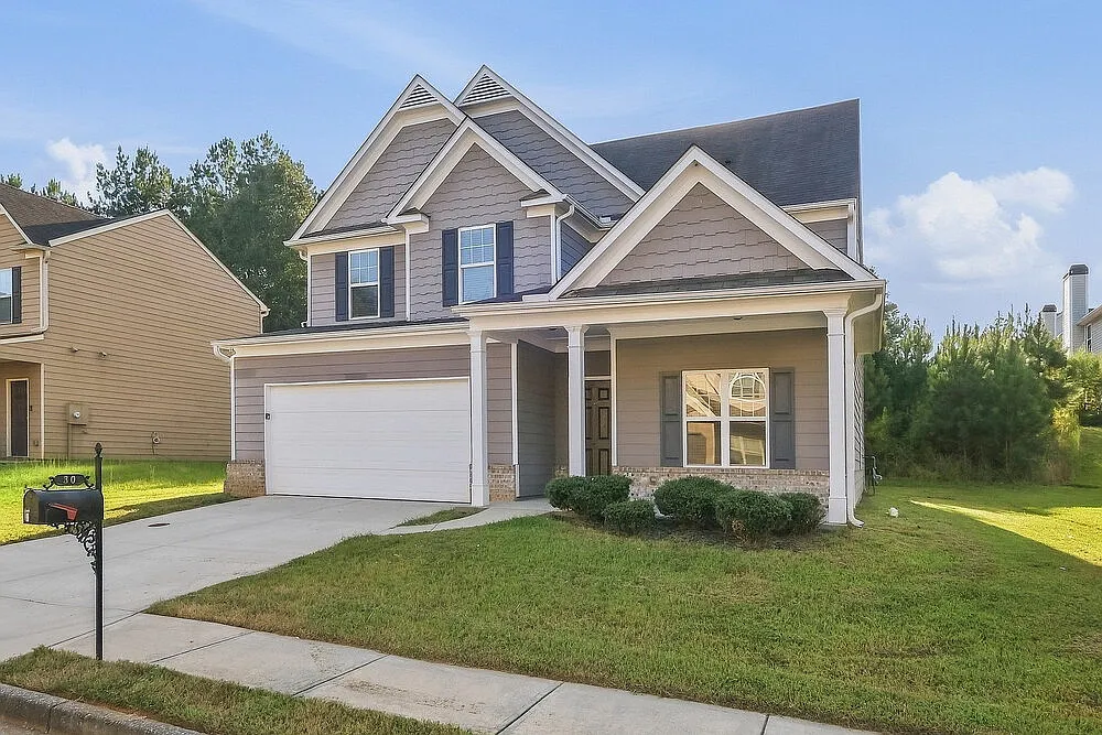 4 bed, 2.5 bath, 2220 sqft, $2,230 — Photo 1
