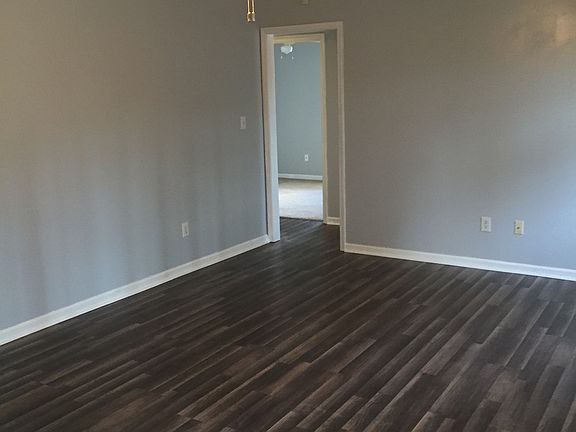 5th image of 104 Lariat Ln