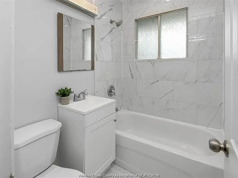 1217 Harrison Ave — Photo 13