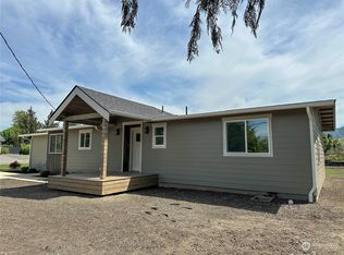 2732 E Division St, Mount Vernon, WA