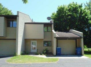 738 8th St N, Sauk Rapids, MN 56379