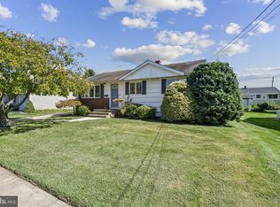 146 Gary Dr, Hamilton, NJ 08690