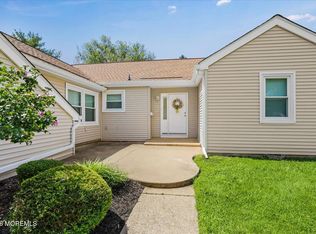 117 Lowens Strasse #A, Freehold, NJ 07728