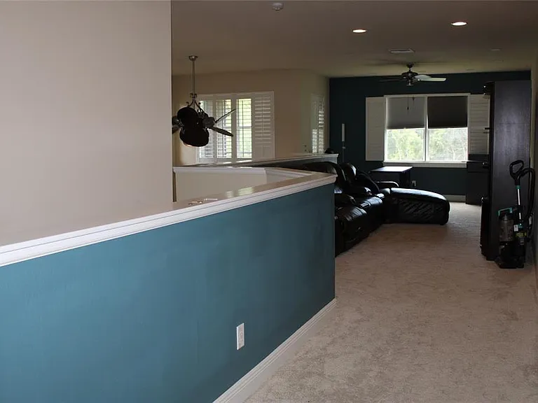 4961 Anniston Cir — Photo 8