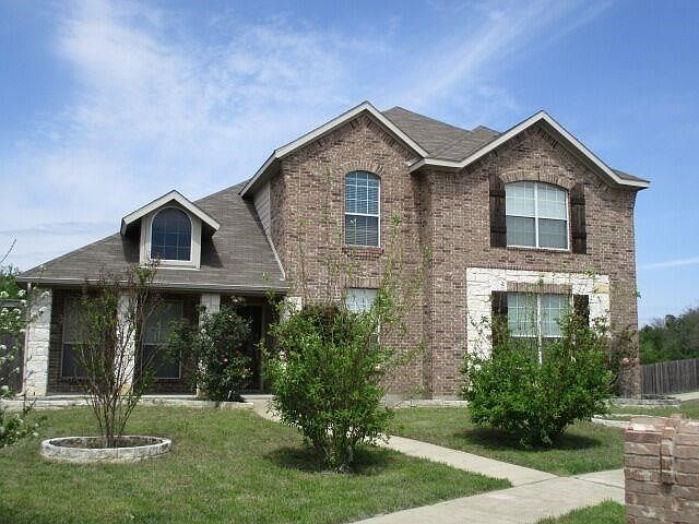 1st image of 2345 Lake Hollow Cir