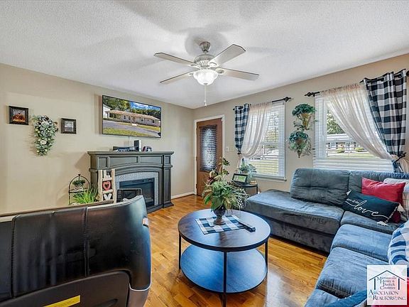 4th image of 139 Salmon St