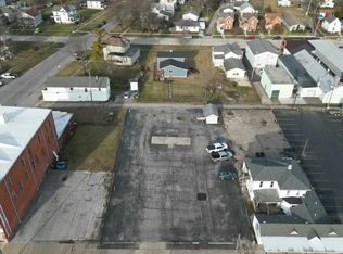 208 E State St, Fremont, OH 43420