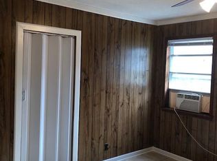 1805 Riverside Dr, Gautier, MS 39553