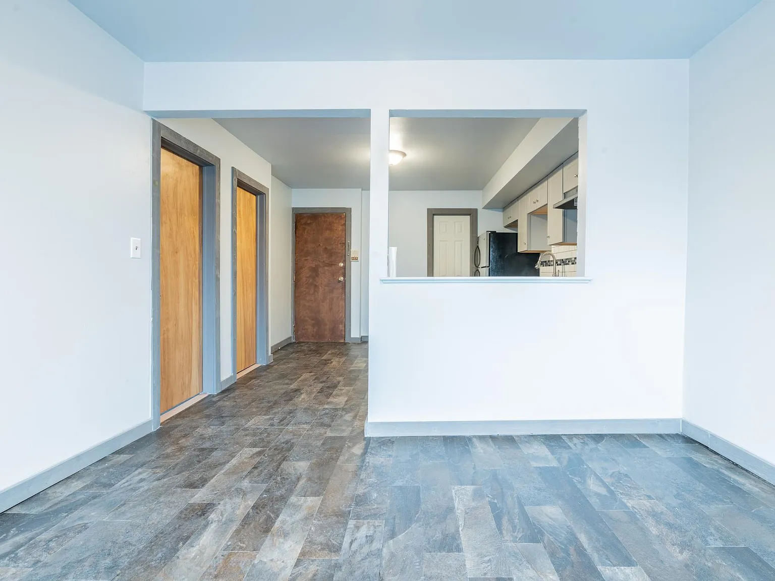 253 Sherman Ave — Photo 3