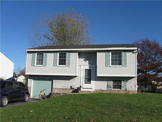 1st image of 6 Greenridge Cres