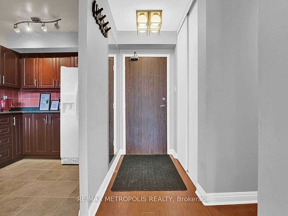 2nd image of 2365 Kennedy Rd #1106