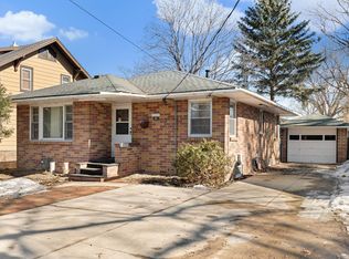 506 12th St NE, Austin, MN 55912