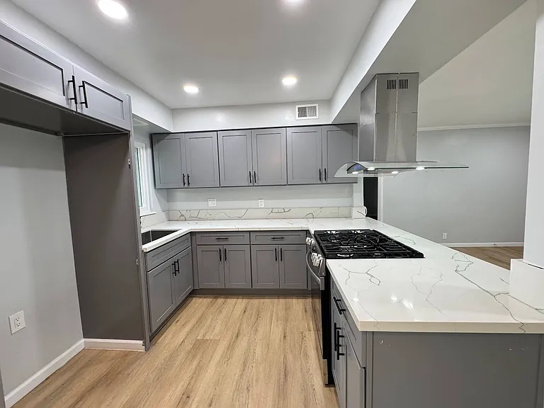 5630 Temple City Blvd — Photo 4