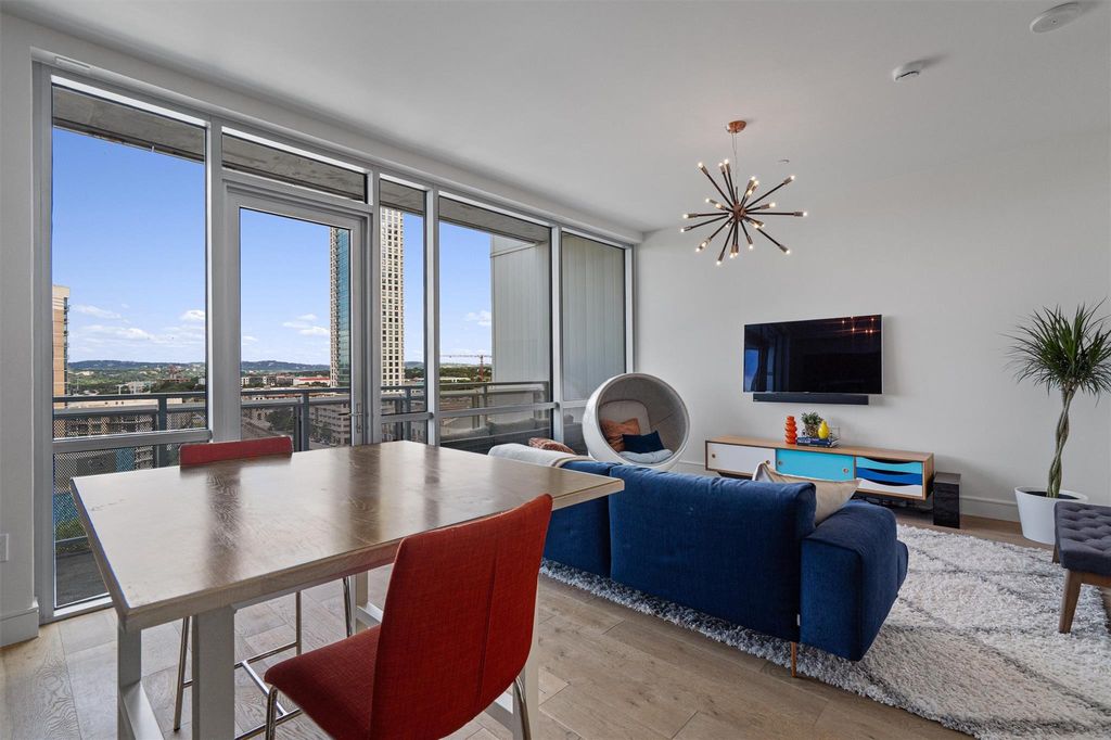 Apartment in Austin, Seaholm, Travis - More