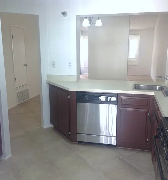 700 S Beach Blvd — Photo 5