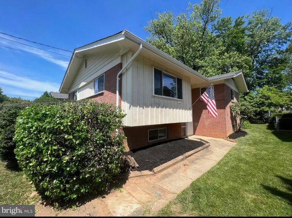 (undisclosed Address)