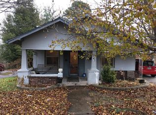 147 S High St, Neosho, MO 64850