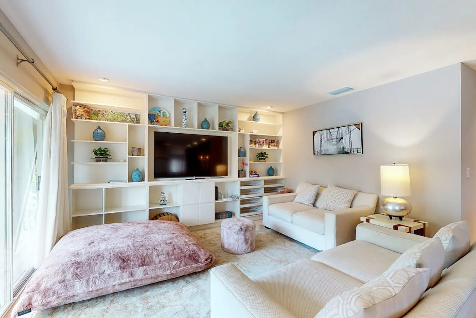 2 bed, 2.0 bath, 2303 sqft, $5,992 — Photo 1