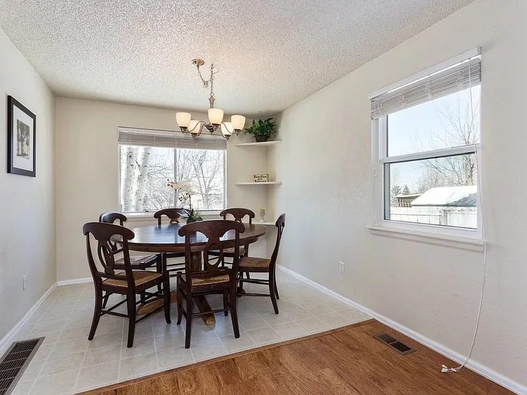 4955 S Flanders Ct — Photo 7