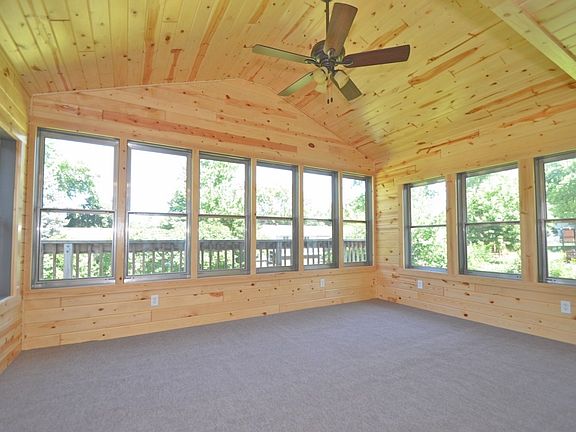 4th image of 5810 Leanne Ln