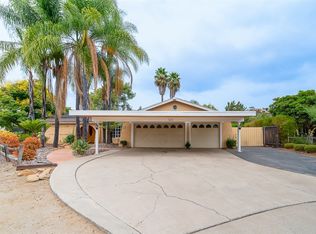 525 Stable Ridge St, El Cajon, CA 92019