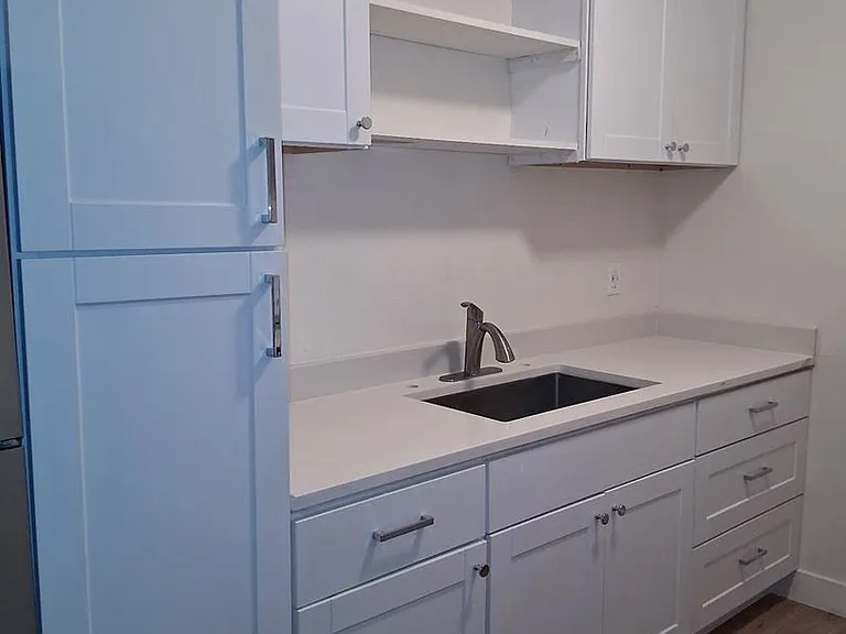 1820 Terry Ln — Photo 10