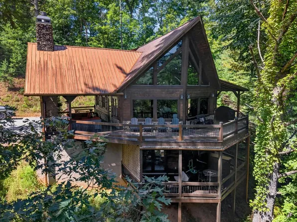 40 Adelaide Trl, Blue Ridge, GA 30513