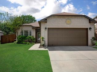 1309 Indian Trail Rd, Roanoke, TX 76262