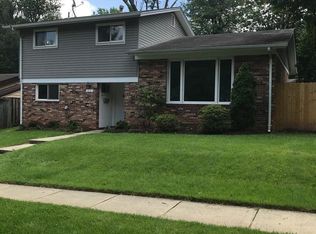 416 Eisner St, Silver Spring, MD 20901