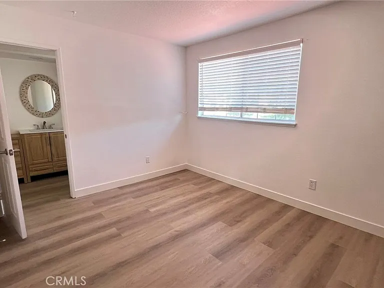 26062 Reynolds St — Photo 21