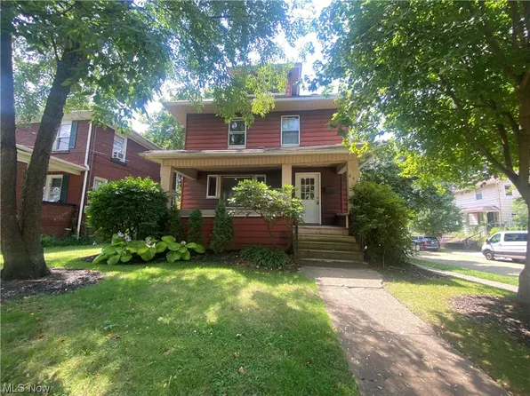 844 Ardmore Ave, Akron, OH 44302