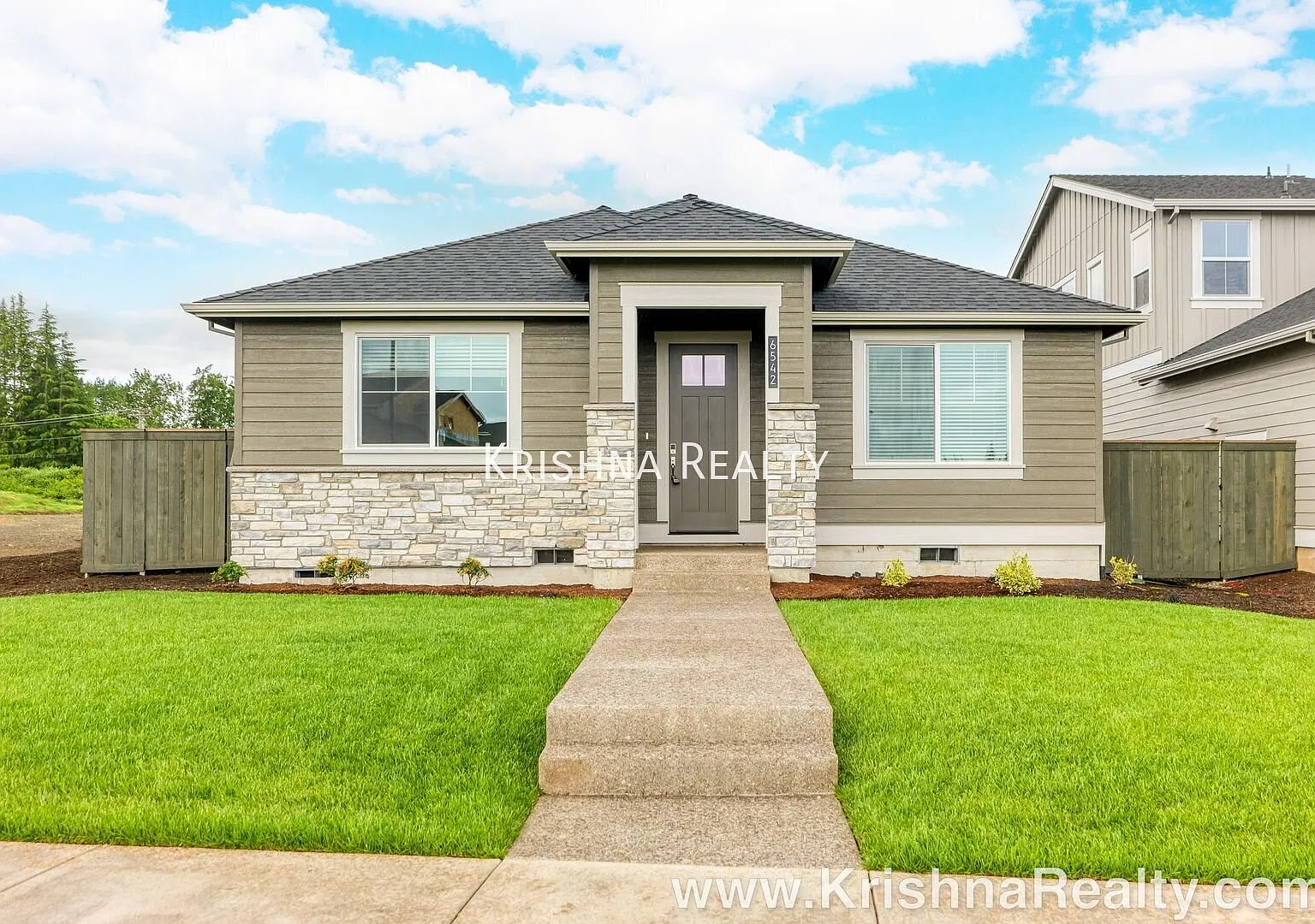 Lovely New Construction| Single Level 3BD | 2BA | Single Family Home In Rosedale Parks Hillsboro ... — Photo 1